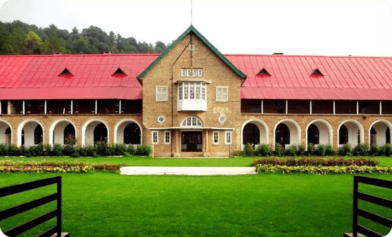 6 Most Beautiful College Campuses in Pakistan | Ravi Magazine